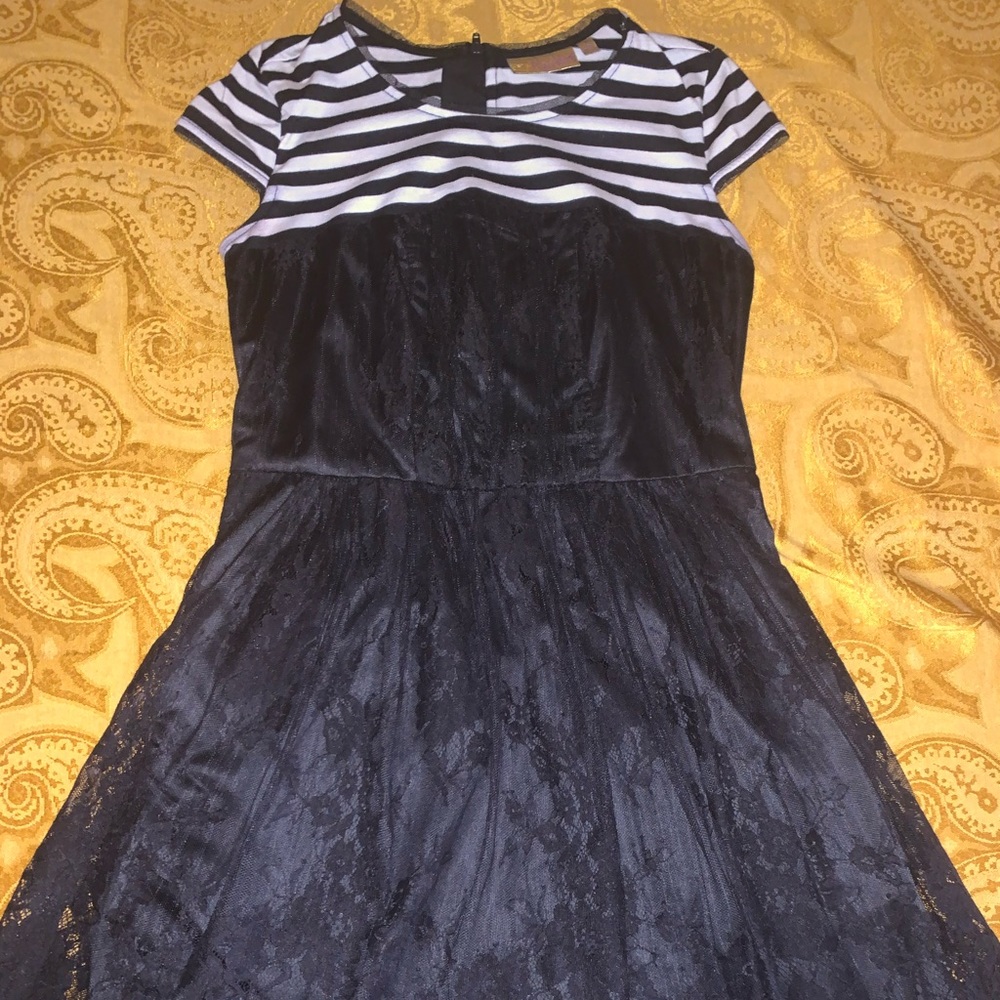 Princess Vera Wang Black and White Dress ♥️